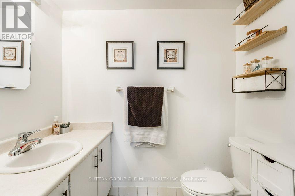 306 - 25 Sunrise Avenue, Toronto (Victoria Village), Ontario  M4A 2S2 - Photo 33 - C12421573