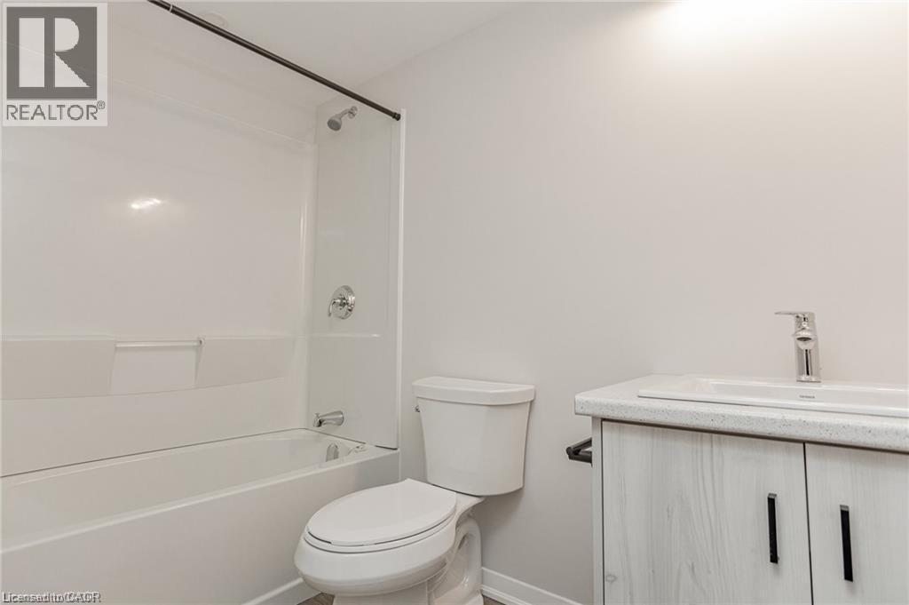 3998 Victoria Avenue Unit# 202, Lincoln, Ontario  L0R 2C0 - Photo 11 - 40765963