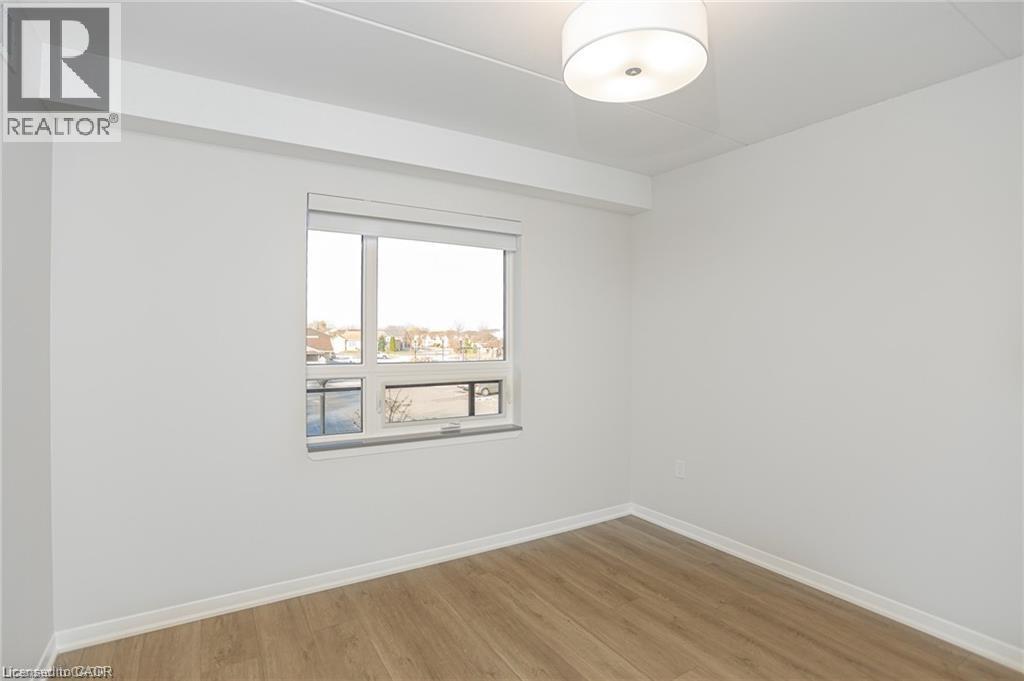 3998 Victoria Avenue Unit# 202, Lincoln, Ontario  L0R 2C0 - Photo 13 - 40765963