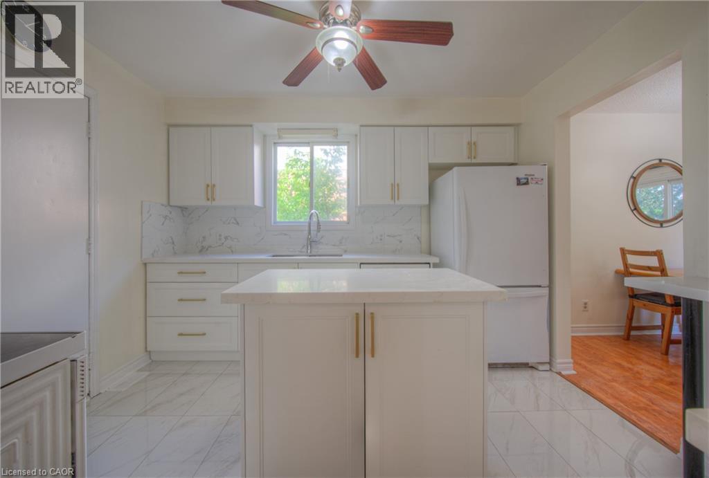 Lorem Ipsum Dolo, Cambridge, Ontario  N1R  - Photo 6 - DEMO28882185