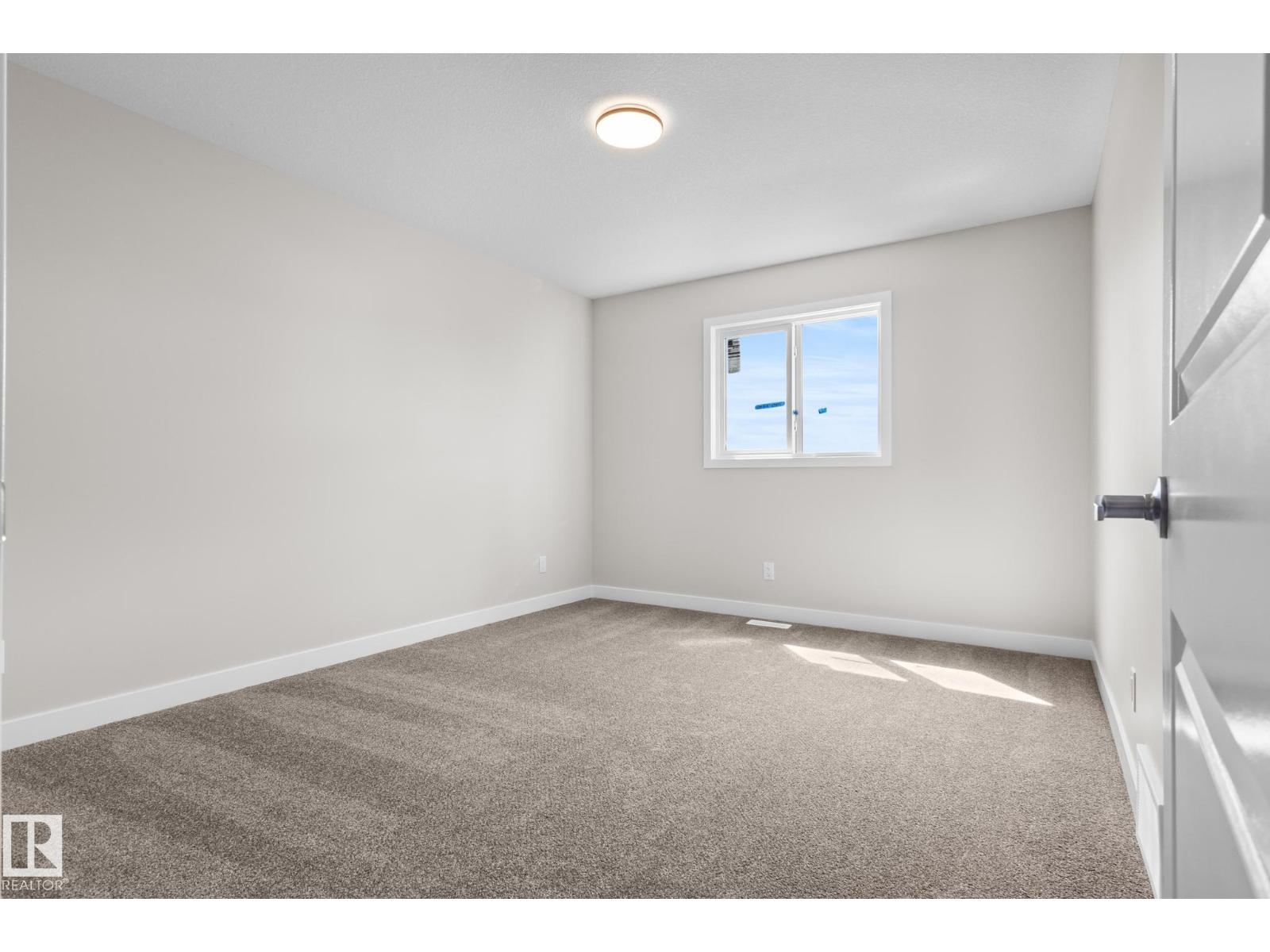 3548 Erlanger Li Nw, Edmonton, Alberta  T6M 1J5 - Photo 10 - E4447099
