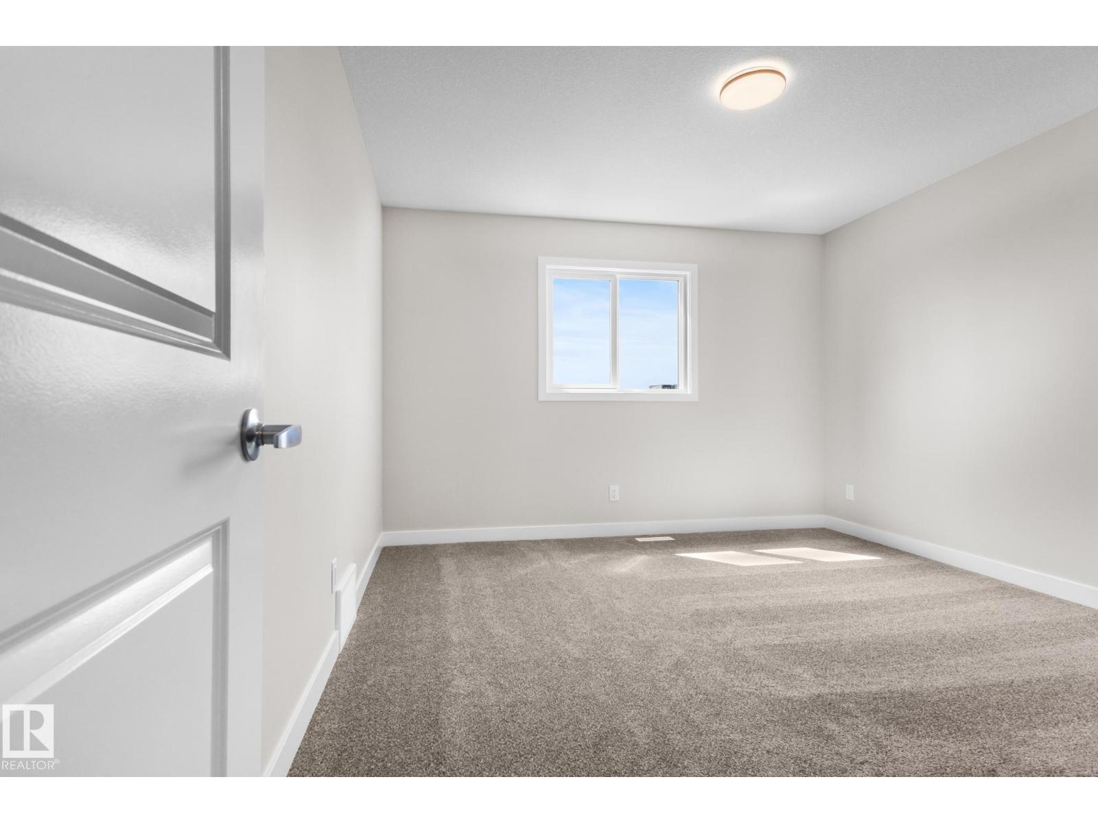 3548 Erlanger Li Nw, Edmonton, Alberta  T6M 1J5 - Photo 9 - E4447099