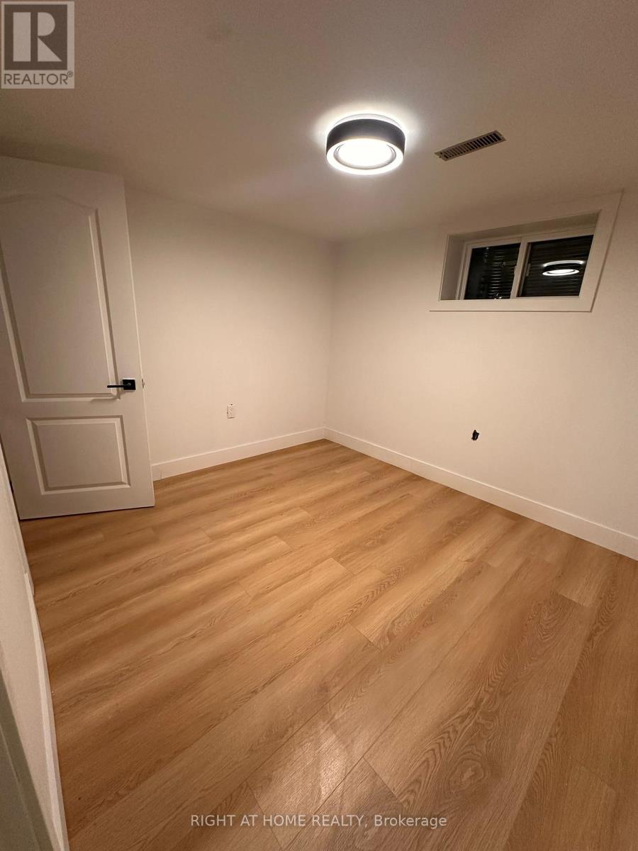 Bsmt 2 - 24 Sunbay Court, Richmond Hill, Ontario  L4E 3E3 - Photo 10 - N12421530
