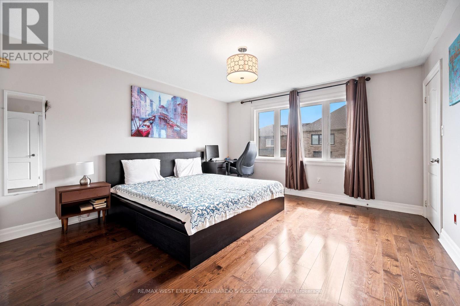281 Meadowhawk Trail, Bradford West Gwillimbury, Ontario  L3Z 0K4 - Photo 19 - N12421538