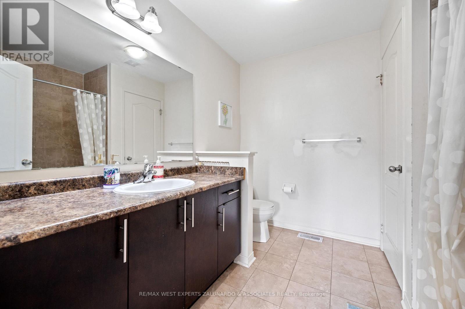281 Meadowhawk Trail, Bradford West Gwillimbury, Ontario  L3Z 0K4 - Photo 21 - N12421538