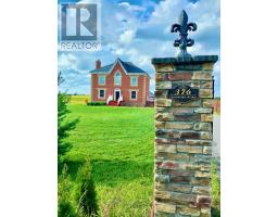 376 SANDFORD ROAD, Uxbridge, Ontario