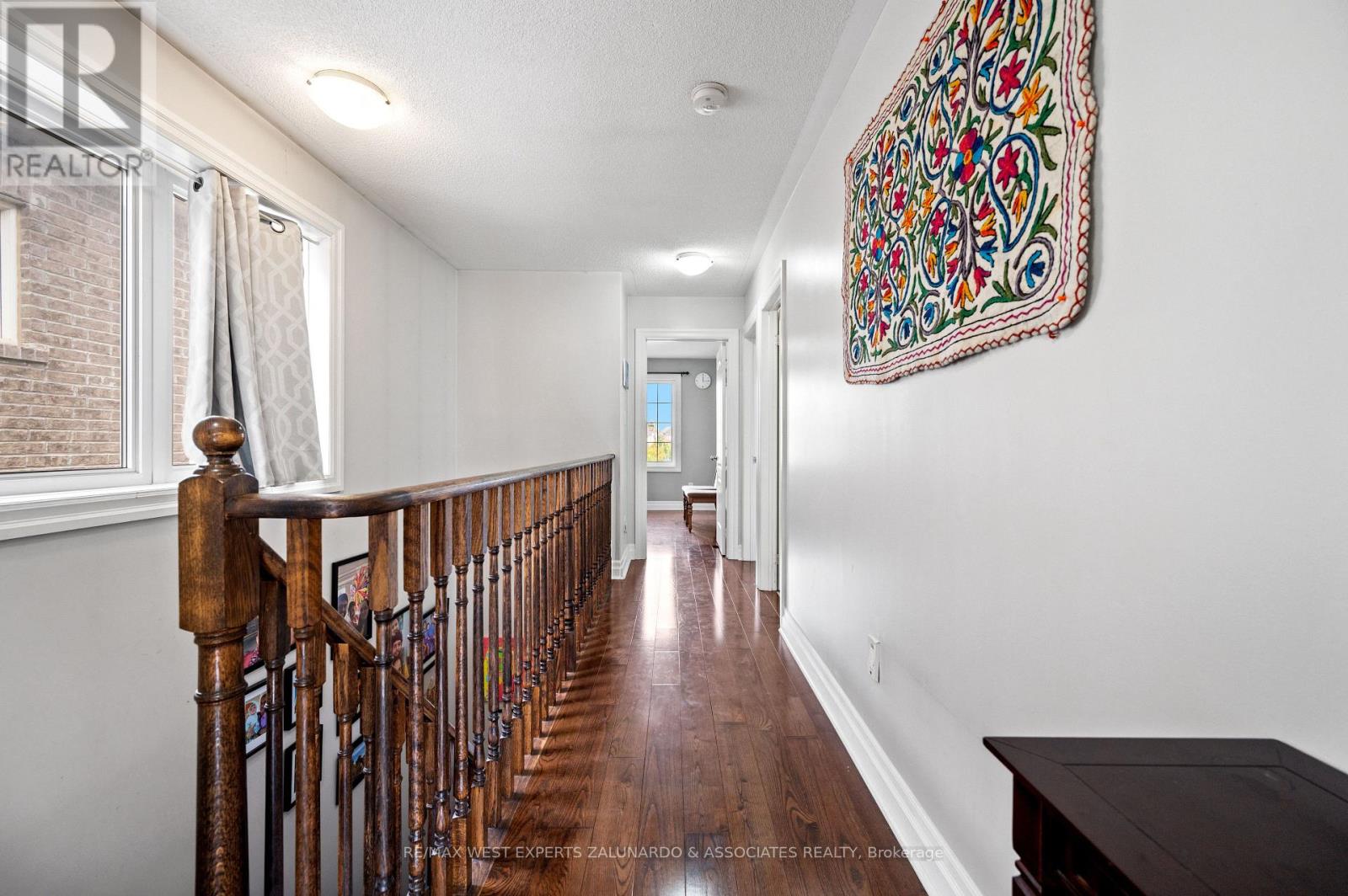 281 Meadowhawk Trail, Bradford West Gwillimbury, Ontario  L3Z 0K4 - Photo 17 - N12421558