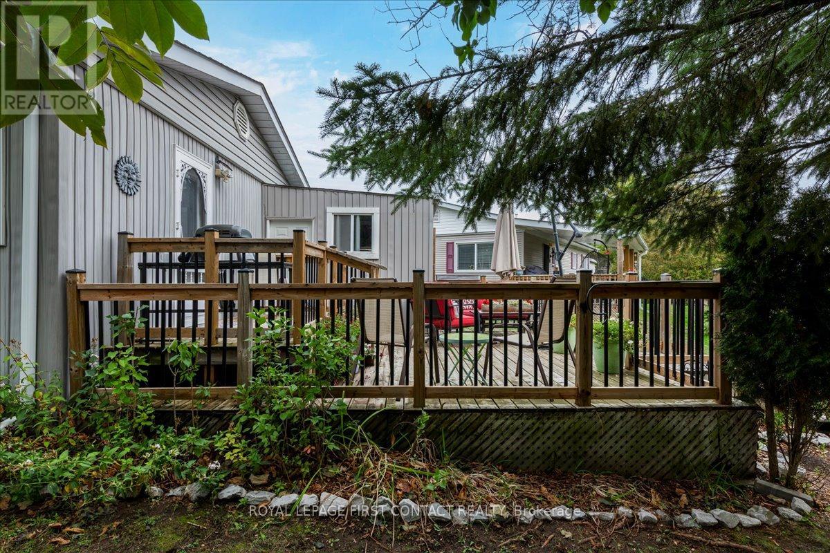5 Broadway Avenue, Innisfil, Ontario  L9S 1M9 - Photo 19 - N12421574