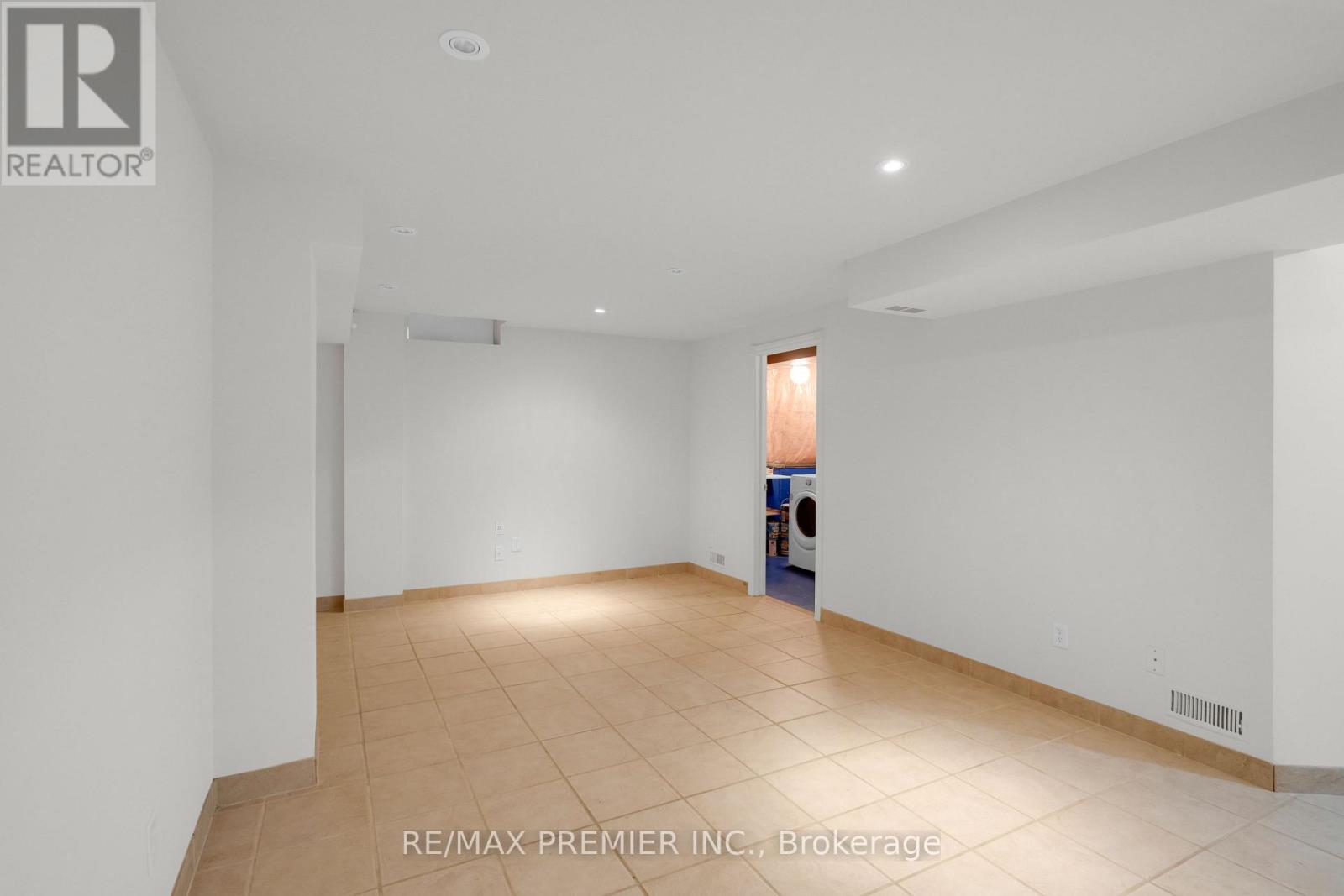 67 Colle Melito Way, Vaughan, Ontario  L4H 1M4 - Photo 37 - N12421594