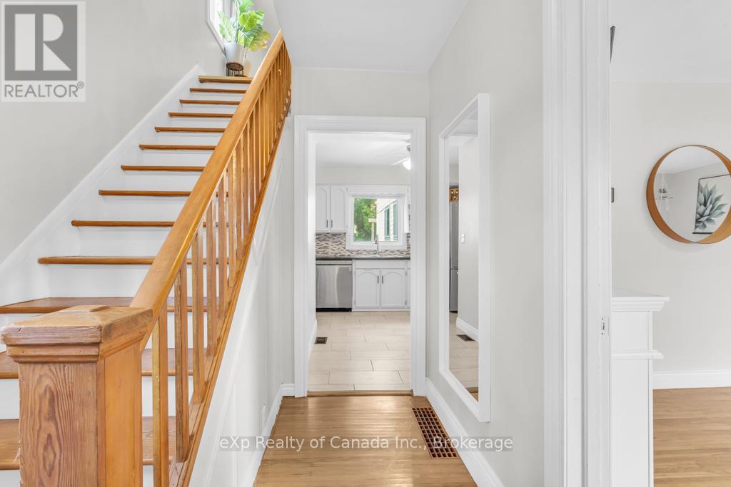 9 Oakwood Avenue, Norfolk, Ontario  N3Y 1H4 - Photo 30 - X12406098