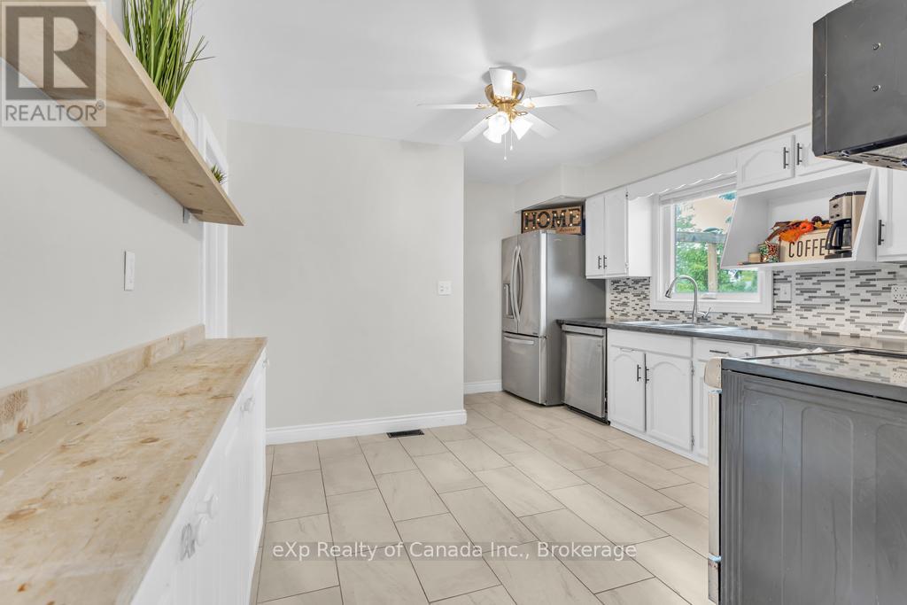 9 Oakwood Avenue, Norfolk, Ontario  N3Y 1H4 - Photo 25 - X12406098
