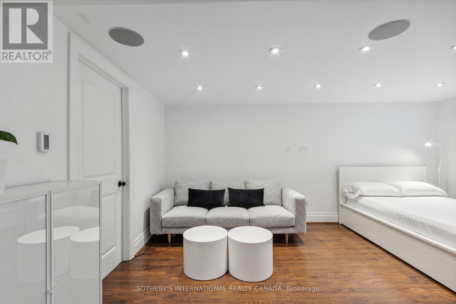 52 Nina Street, Toronto, Ontario  M5R 1Z4 - Photo 30 - C12406032