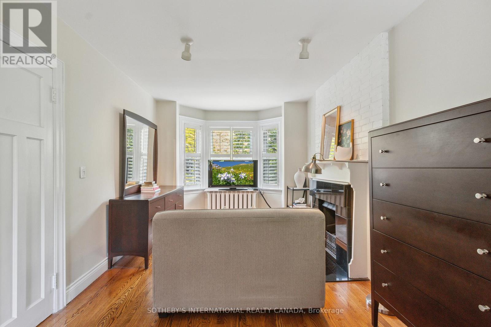 52 Nina Street, Toronto, Ontario  M5R 1Z4 - Photo 16 - C12406032