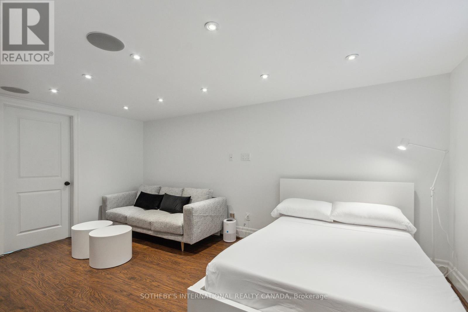 52 Nina Street, Toronto, Ontario  M5R 1Z4 - Photo 32 - C12406032