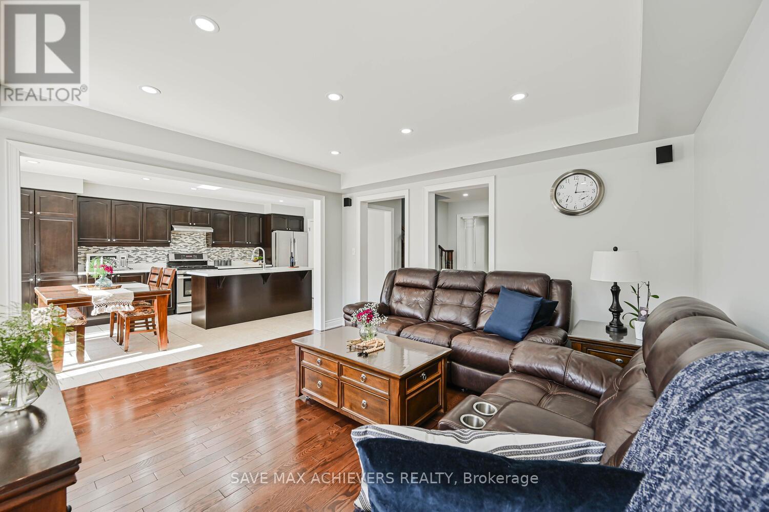 6 Seascape Crescent, Brampton (Bram East), Ontario  L6P 3C3 - Photo 11 - W12421522
