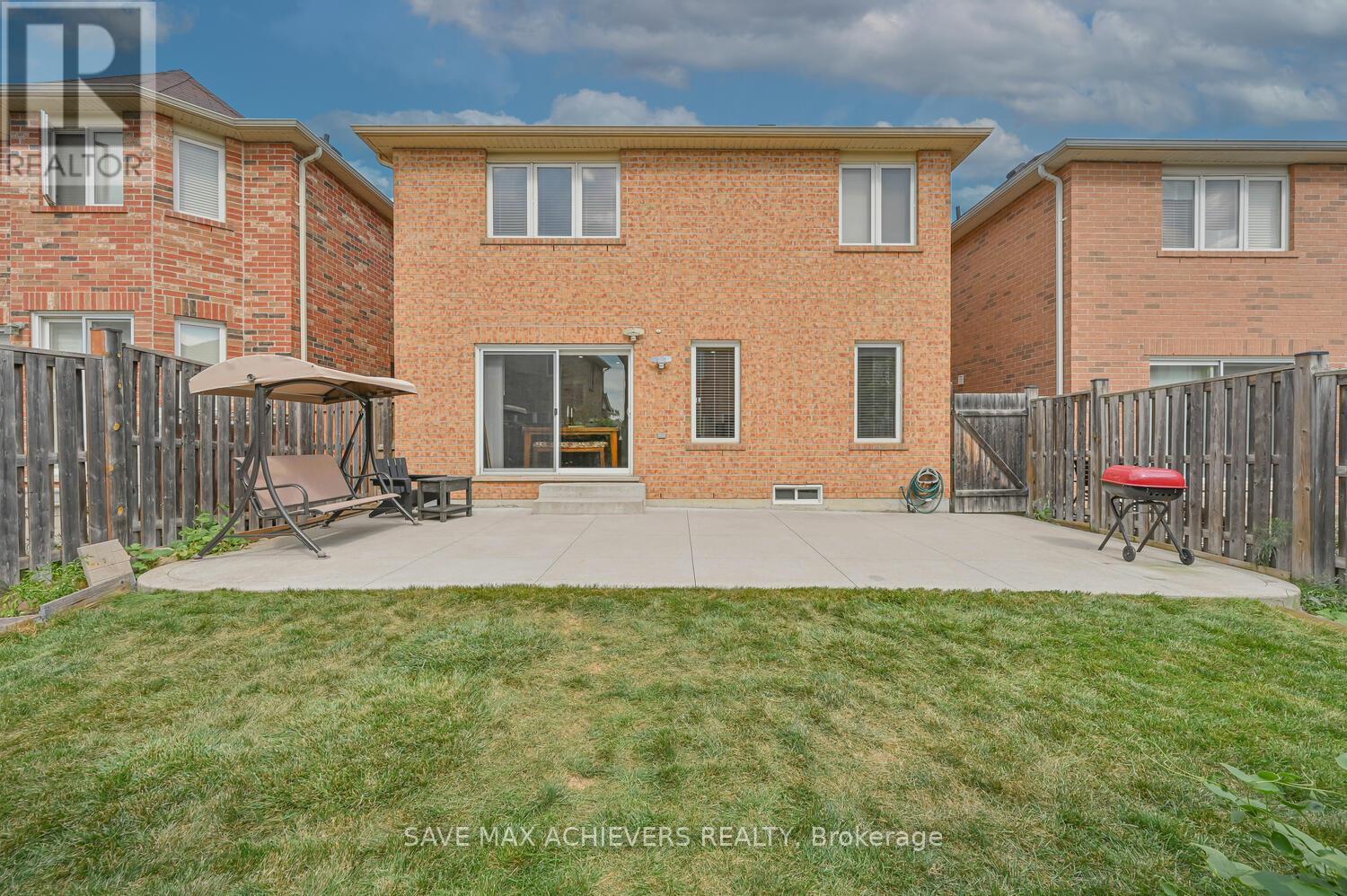 6 Seascape Crescent, Brampton (Bram East), Ontario  L6P 3C3 - Photo 33 - W12421522