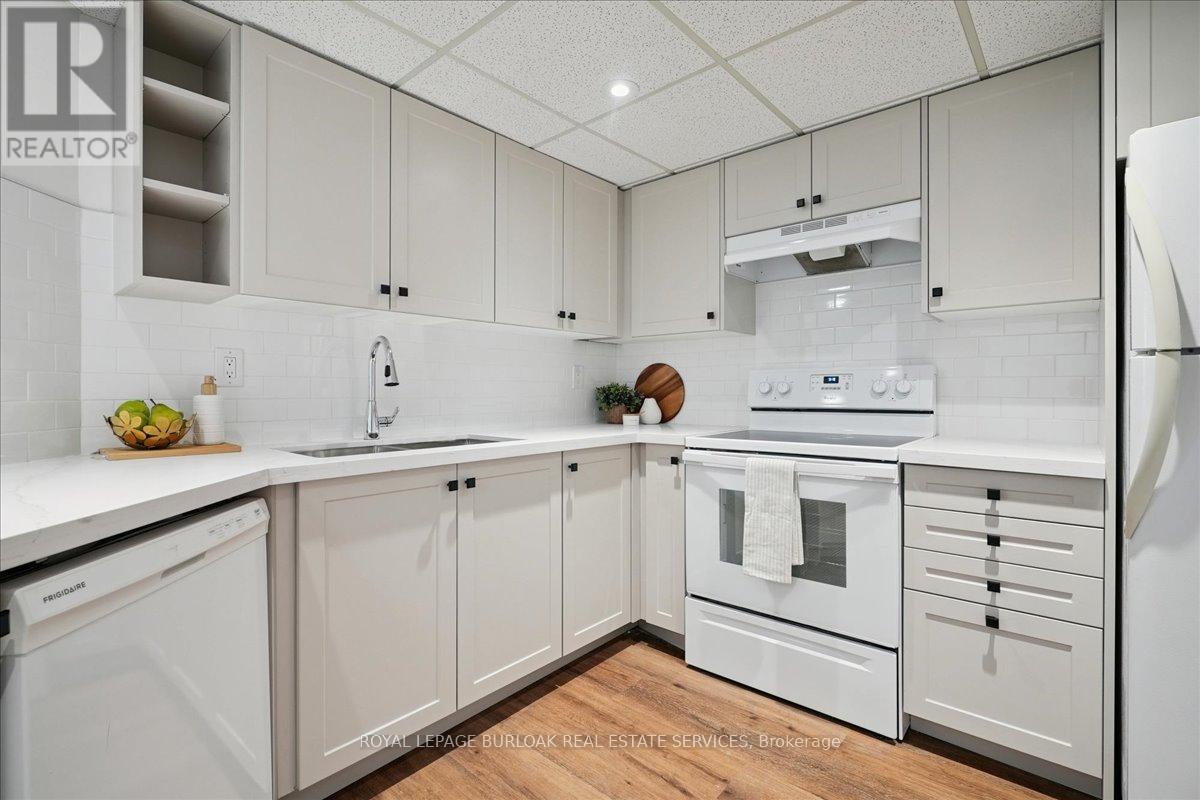 208 - 5090 Pinedale Avenue, Burlington, Ontario  L7L 3V8 - Photo 13 - W12421542