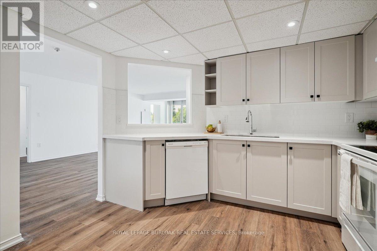 208 - 5090 Pinedale Avenue, Burlington, Ontario  L7L 3V8 - Photo 15 - W12421542