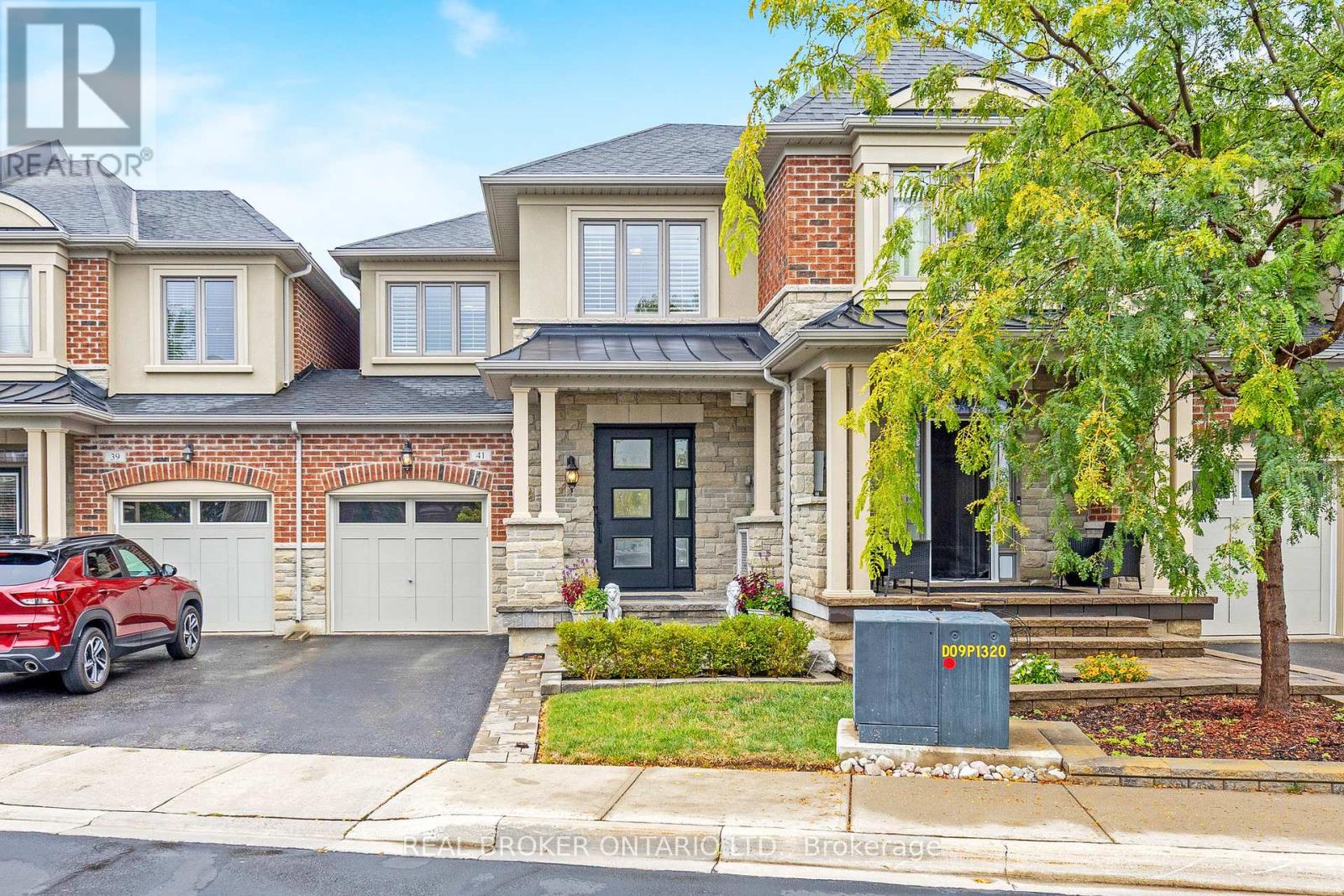 41 DIAMOND LEAF LANE, Halton Hills, Ontario