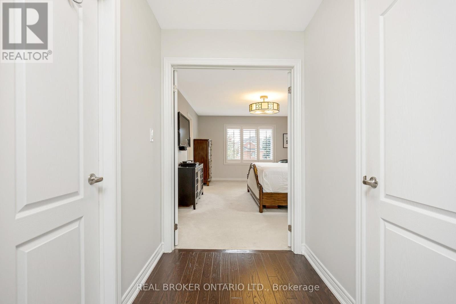 41 Diamond Leaf Lane, Halton Hills, Ontario  L7G 0G7 - Photo 17 - W12421557
