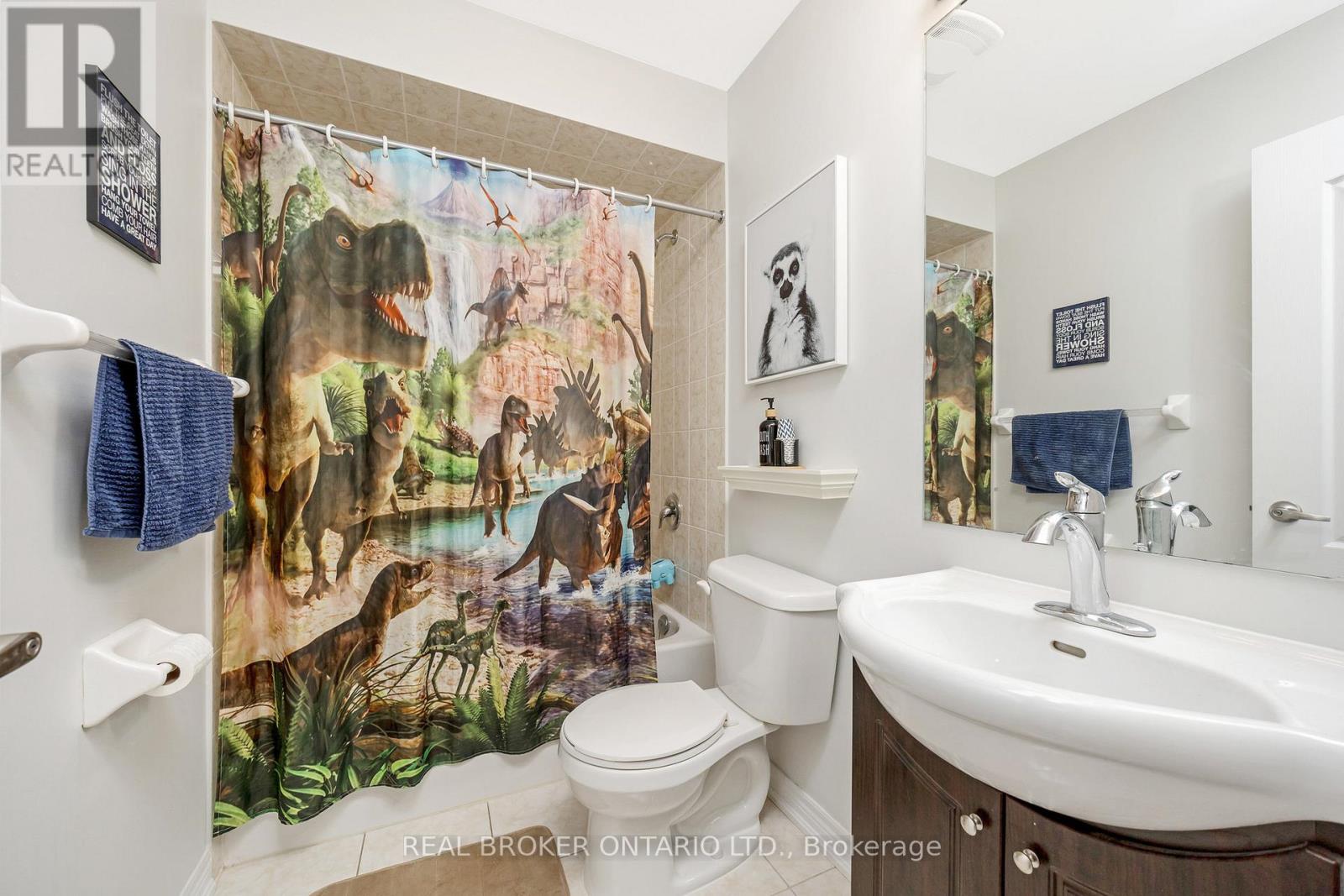 41 Diamond Leaf Lane, Halton Hills, Ontario  L7G 0G7 - Photo 26 - W12421557