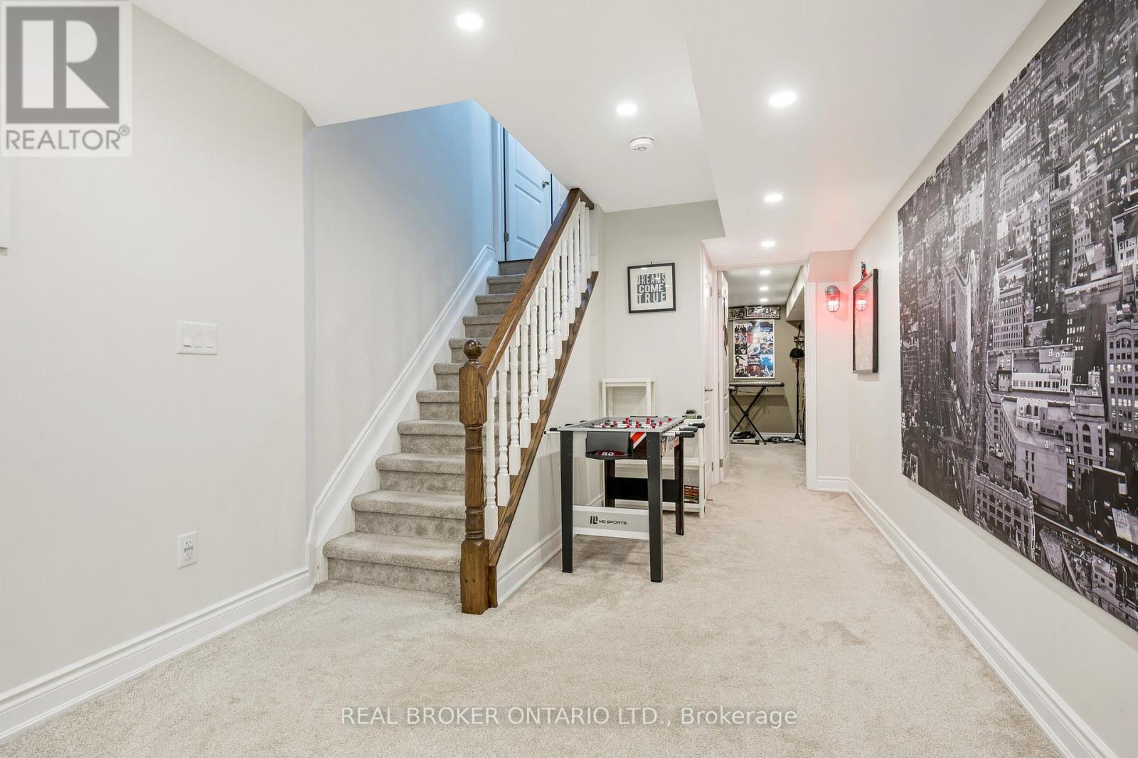 41 Diamond Leaf Lane, Halton Hills, Ontario  L7G 0G7 - Photo 28 - W12421557