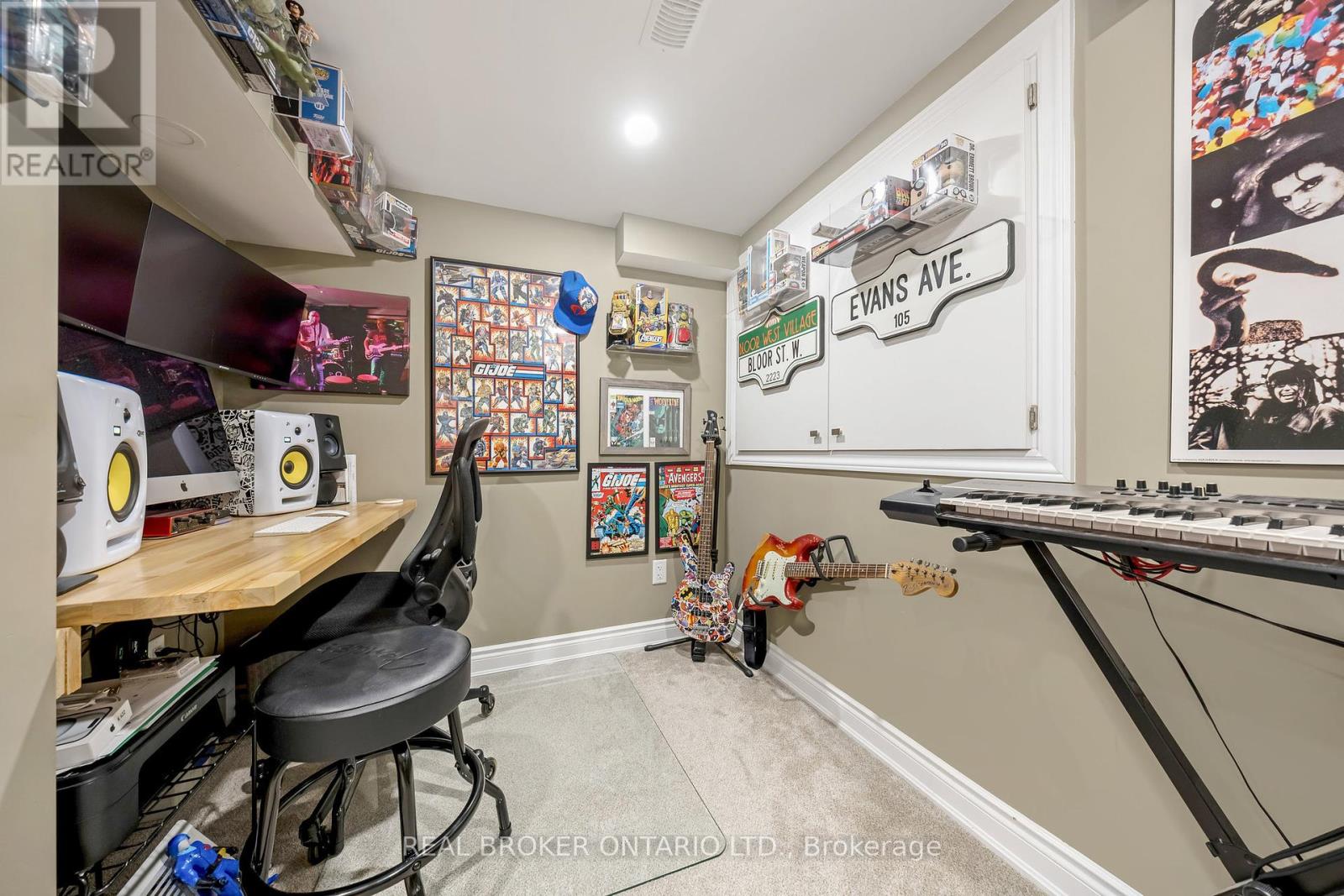 41 Diamond Leaf Lane, Halton Hills, Ontario  L7G 0G7 - Photo 34 - W12421557