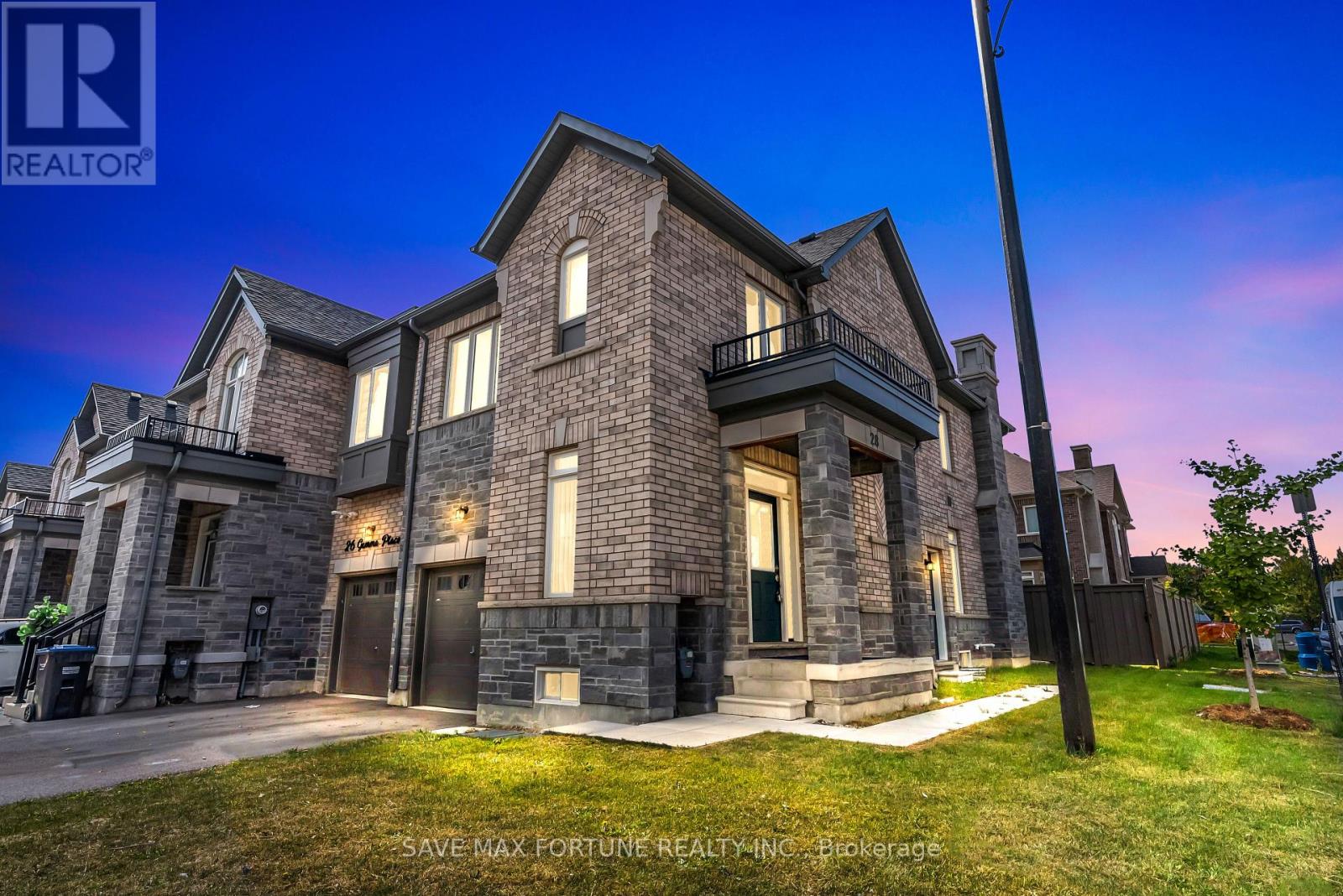 28 Gemma Place, Brampton (Heart Lake), Ontario  L6Z 1X9 - Photo 2 - W12421579