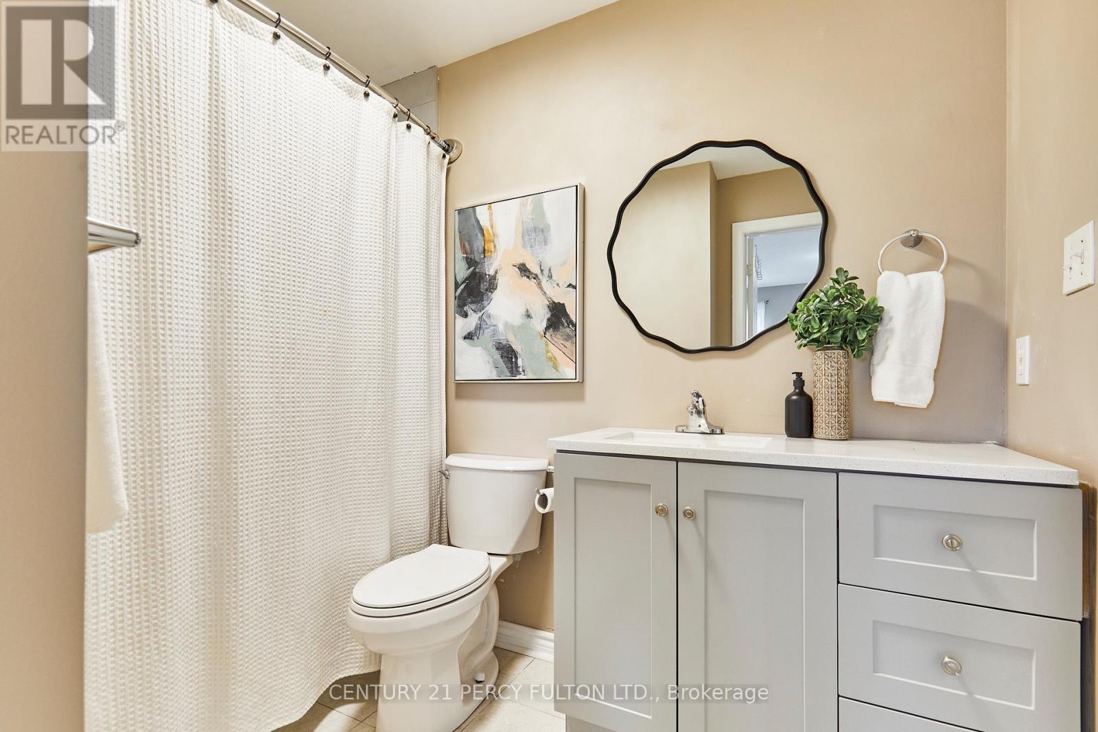 29 Archbury Circle, Caledon, Ontario  L7E 2H7 - Photo 21 - W12421605