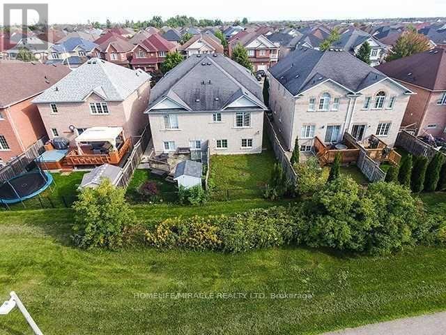 120 River Rock Crescent, Brampton, Ontario  L7A 2W4 - Photo 19 - W12421619