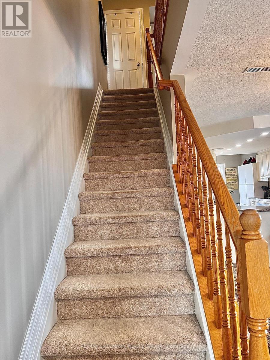 52 - 630 Lakeridge Drive, Ottawa, Ontario  K4A 0H4 - Photo 13 - X12421576