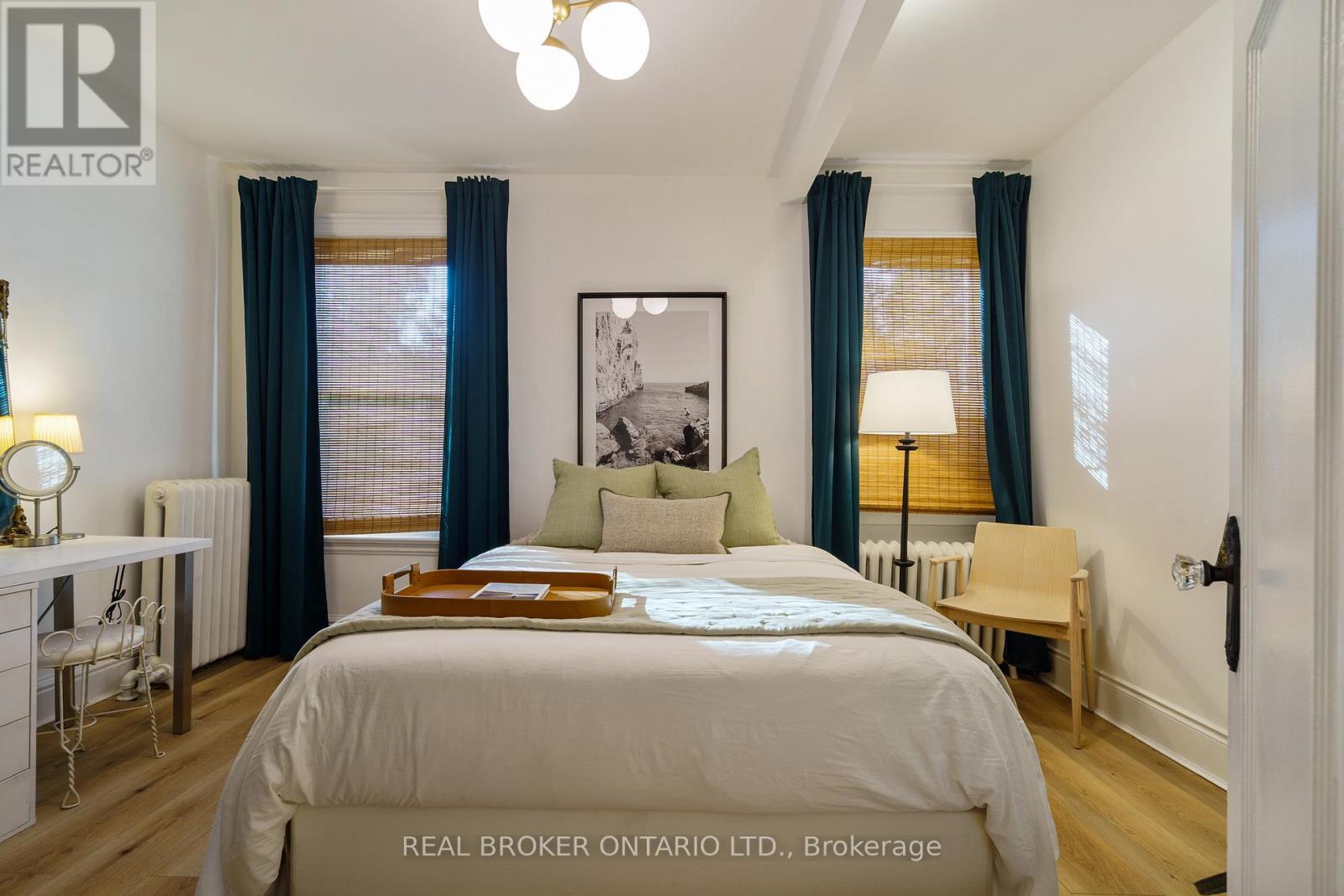 202 Prospect Street S, Hamilton, Ontario  L8M 2Z7 - Photo 11 - X12421546