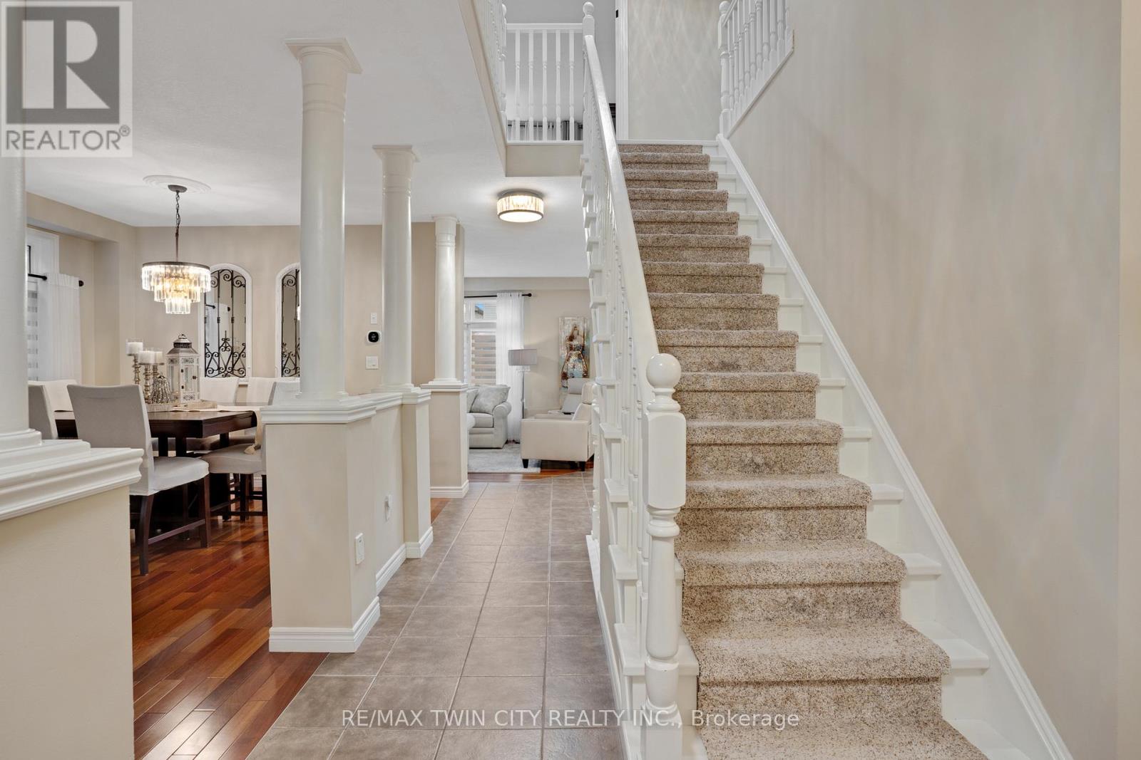 Property at 40 LEMONWOOD PLACE image 5