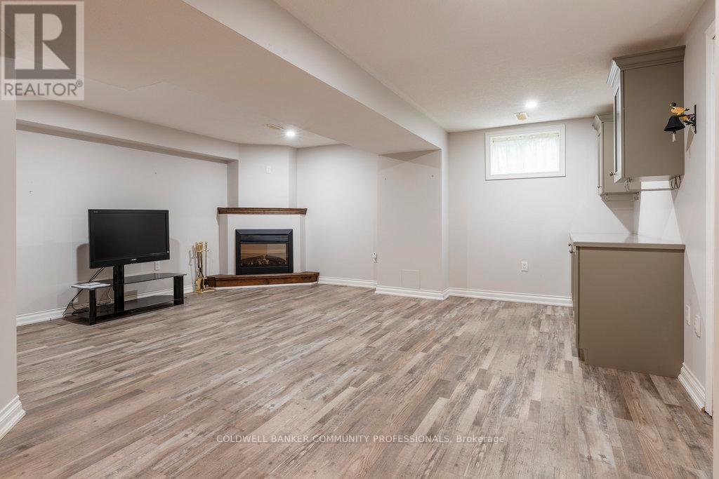 35 - 130 Southbrook Drive, Hamilton, Ontario  L0R 1C0 - Photo 23 - X12421614