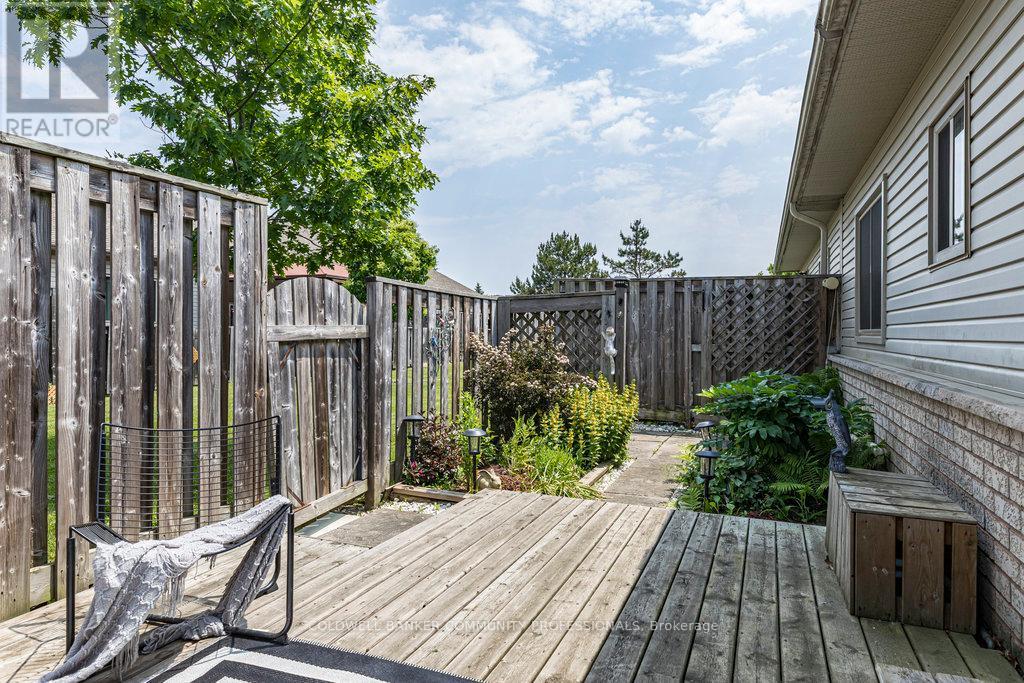 35 - 130 Southbrook Drive, Hamilton, Ontario  L0R 1C0 - Photo 33 - X12421614