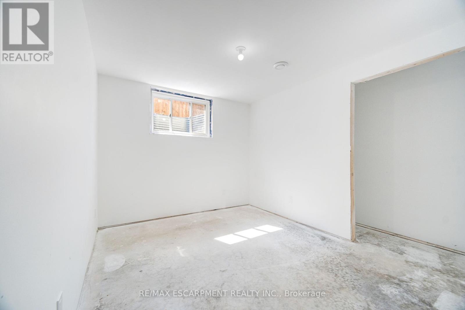 16 Pintail Lane, Norfolk, Ontario  N0E 1M0 - Photo 36 - X12421645