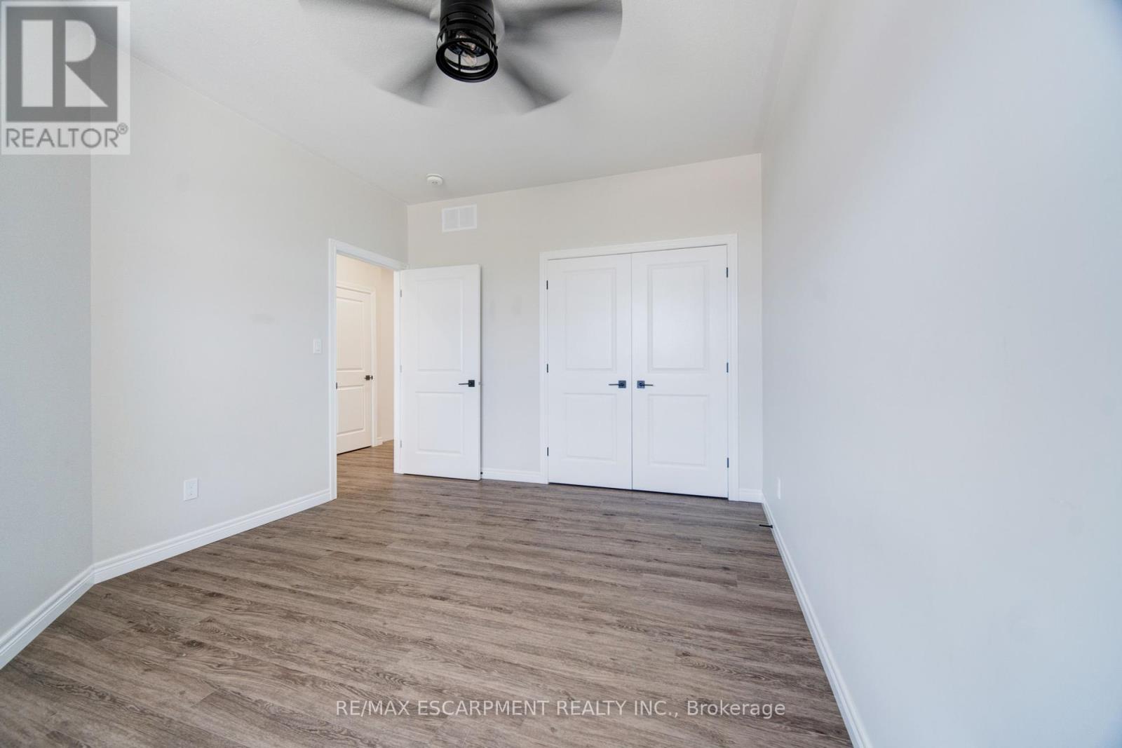 16 Pintail Lane, Norfolk, Ontario  N0E 1M0 - Photo 7 - X12421645