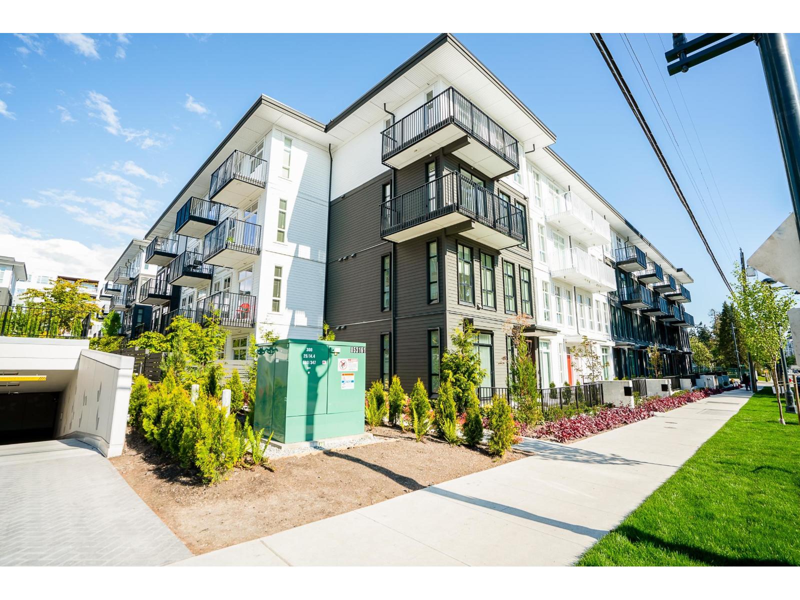 201 13929 105 Boulevard, Surrey, British Columbia  V3T 2B6 - Photo 2 - R3050606