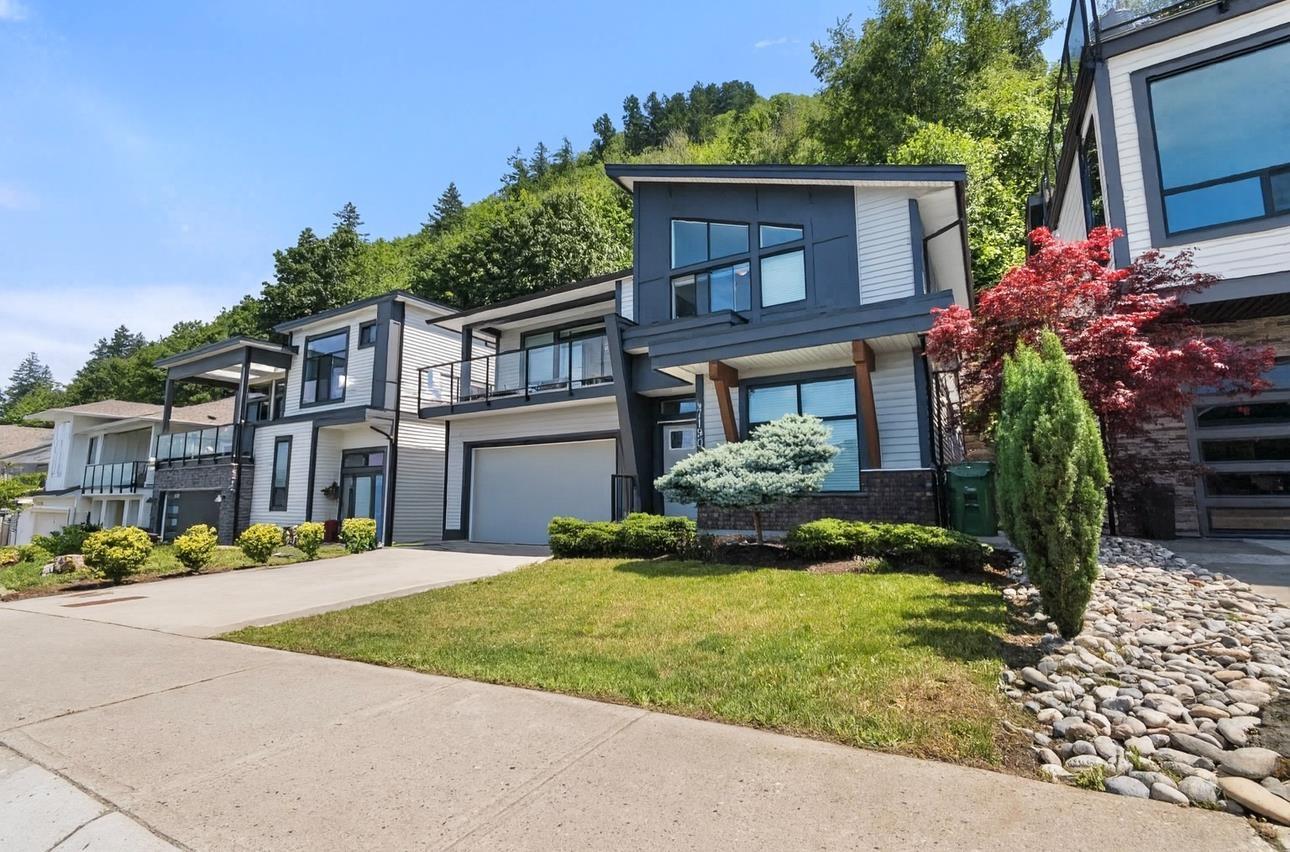 47190 Sylvan Drive, Promontory, Chilliwack, British Columbia  V2R 0R8 - Photo 2 - R3051020