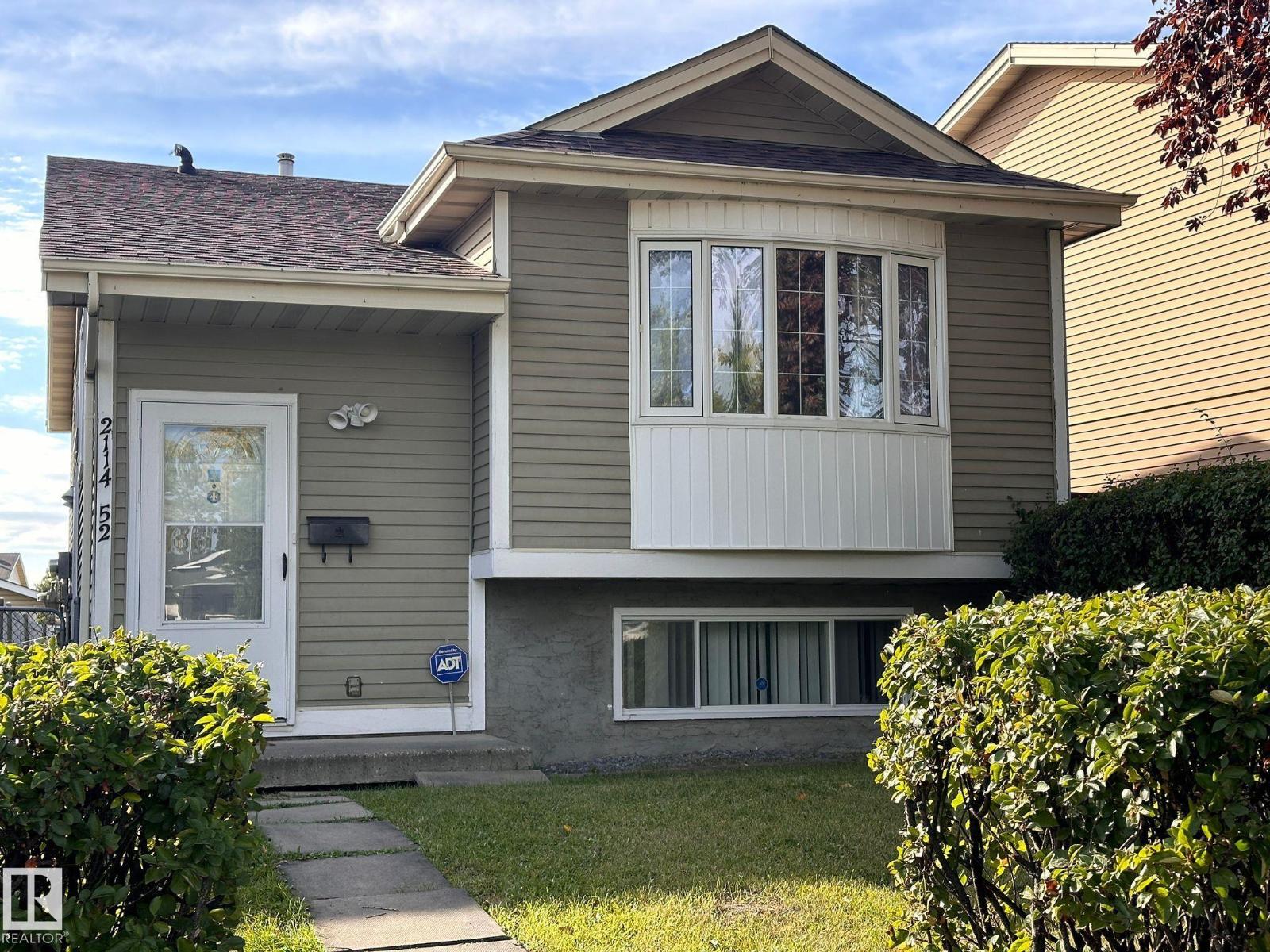 2114 52 ST NW, Edmonton, Alberta