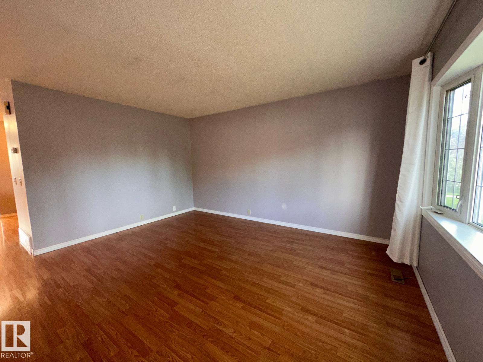 2114 52 St Nw, Edmonton, Alberta  T6L 4T6 - Photo 12 - E4459066