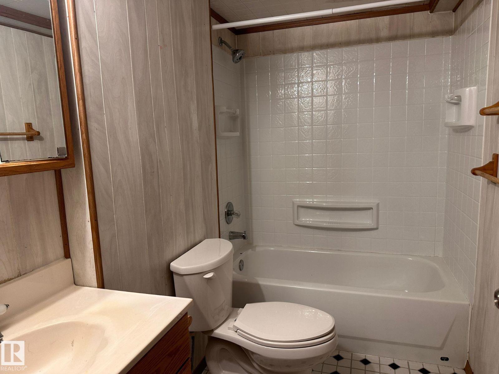 2114 52 St Nw, Edmonton, Alberta  T6L 4T6 - Photo 19 - E4459066