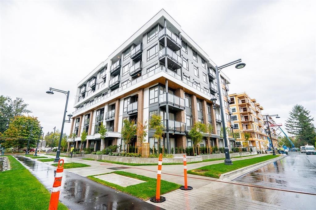 405 10778 138 Street, Surrey, British Columbia  V3T 5T2 - Photo 1 - R3050138