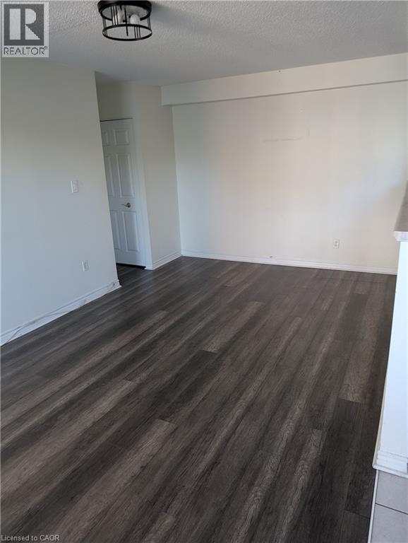 851 Queenston Road Unit# 303, Stoney Creek, Ontario  L8G 1B4 - Photo 2 - 40772336