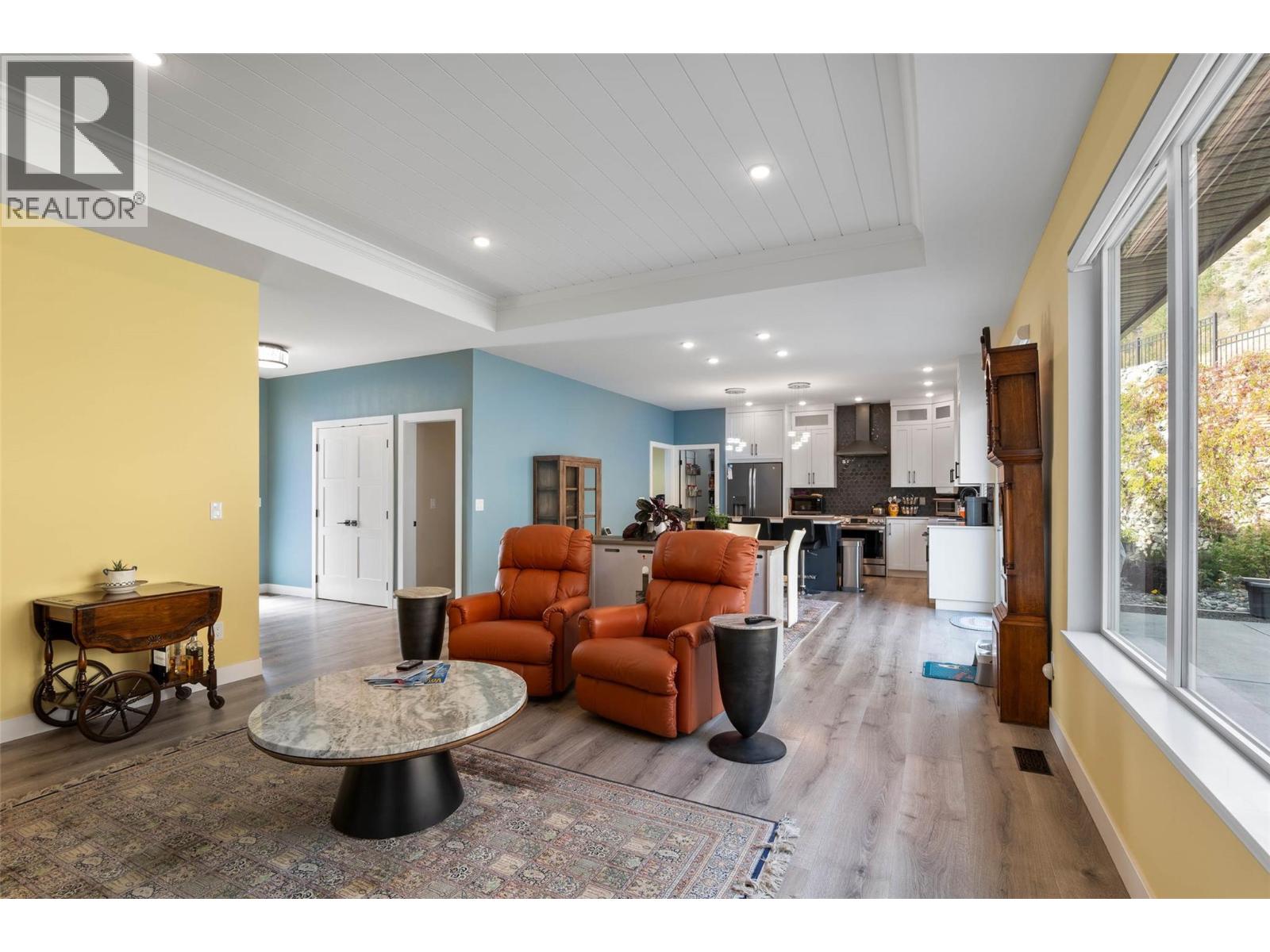 4103 Rio Vista Place, Kamloops, British Columbia  V2H 0E1 - Photo 13 - 10363817