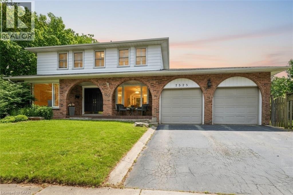 2525 Woburn Crescent, Oakville, Ontario  L6L 5E8 - Photo 4 - 40758858
