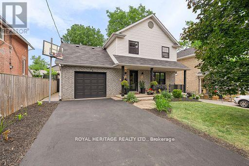 44 REGENT STREET, Kawartha Lakes, Ontario