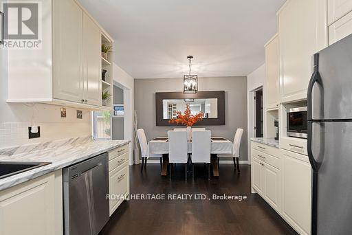44 Regent Street, Kawartha Lakes, Ontario  K9V 3V2 - Photo 19 - X12421723