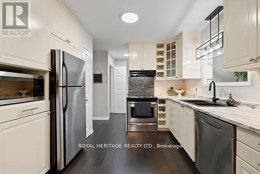 44 Regent Street, Kawartha Lakes, Ontario  K9V 3V2 - Photo 20 - X12421723