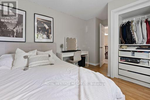 44 Regent Street, Kawartha Lakes, Ontario  K9V 3V2 - Photo 7 - X12421723